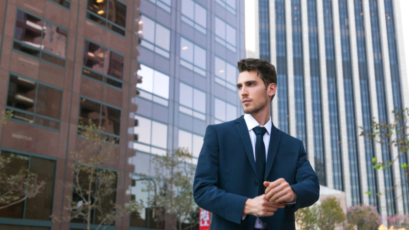 Para Andrey de Oliveira Pontes, entender o que é uma reserva de emergência é essencial para construir segurança e estabilidade no planejamento financeiro.