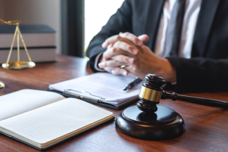 O impacto da desinformação nos direitos previdenciários e por que é essencial combatê-la — um alerta reforçado pelo Sindnapi - Sindicato Nacional dos Aposentados, Pensionistas e Idosos para proteger benefícios e garantir justiça social.