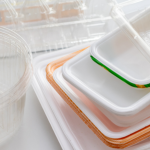 Entenda por que o plástico corrugado, segundo Elias Assum Sabbag Junior, se destaca em resistência e durabilidade ao longo do tempo.