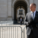 Ernesto Kenji Igarashi destaca a importância dos procedimentos de entrada e saída segura em agenda pública.