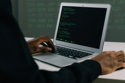 Técnica hacker para roubo de senhas: como criminosos digitais exploram falhas humanas e tecnológicas